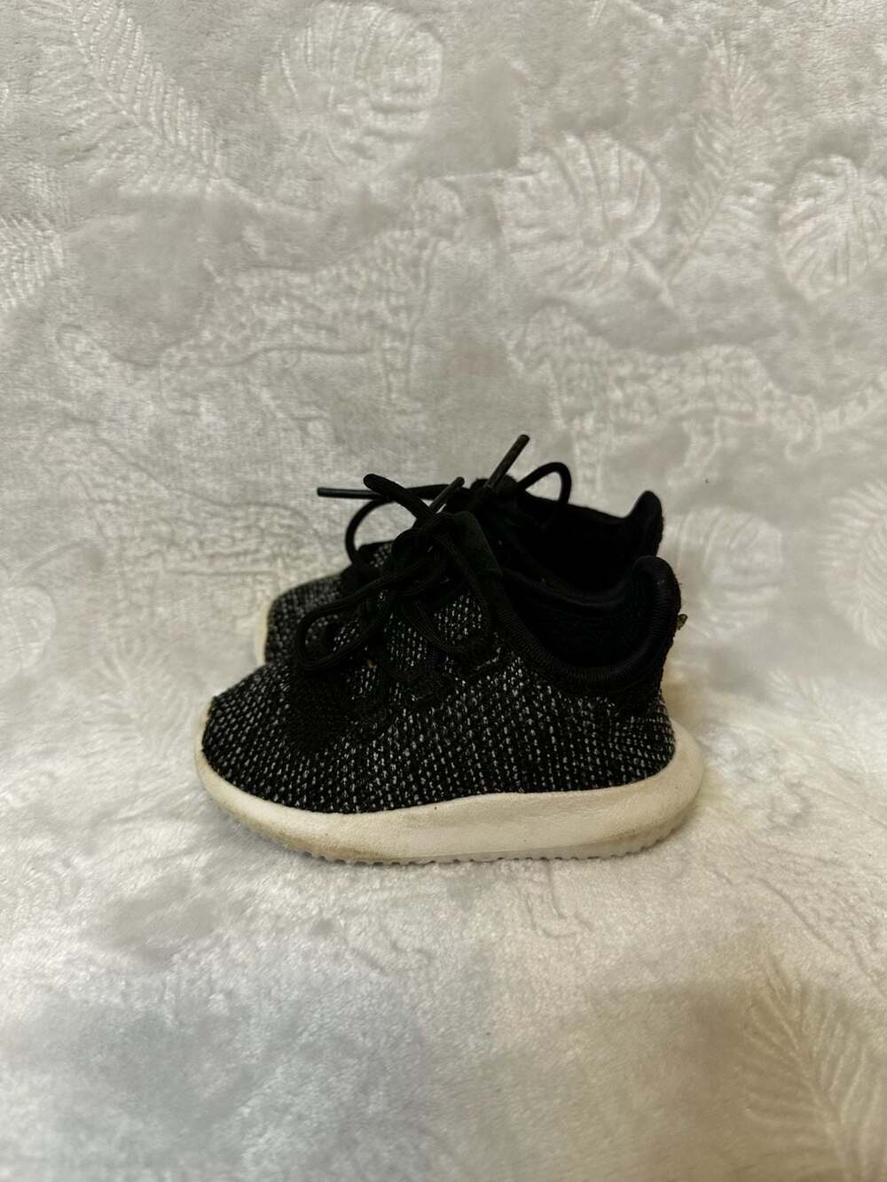 Adidas Tubular Shadow Toddler Shoes Size 4K Black